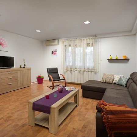 PUY Apartment Tea מראה חיצוני תמונה